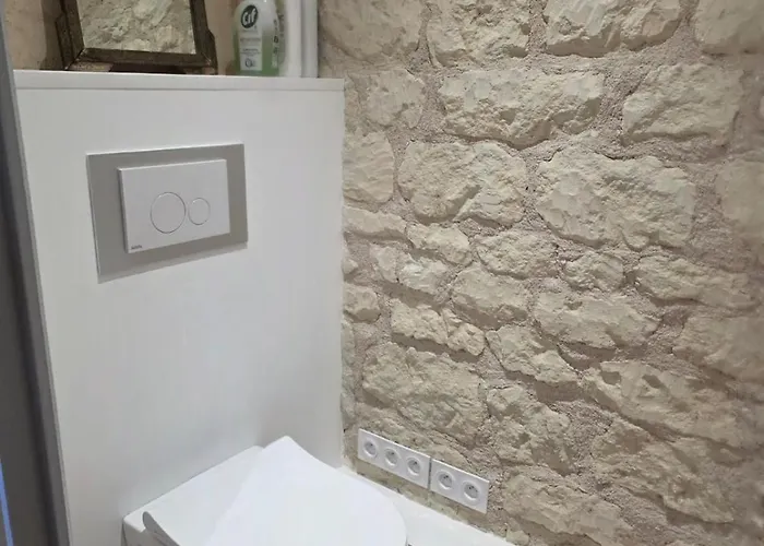 2 Personnes Proche Du Futuroscope Сasa de vacaciones *